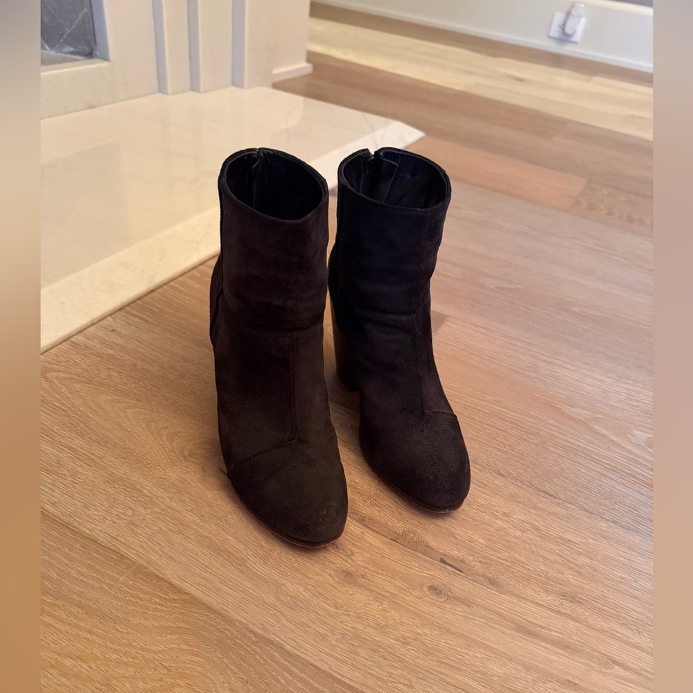 Rag & Bone Newbury Black Suede Ankle Boots 38.5 - Picture 3 of 7